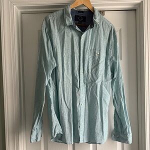 Men's Casual Light Blue Button Down Shirt